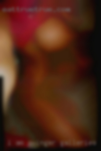 I am a swinger galleries slim, short but fit  man.